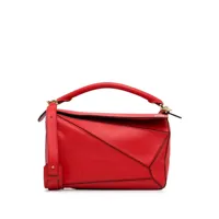 loewe pre-owned 2015 medium puzzle bag satchel - rouge