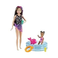 barbie famille coffret piscine avec poupée skipper baby-sitter, figurine petite fille en maillot de bain et accessoires, jouet pour enfant, grp39
