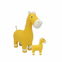 crochetts jouet peluche crochetts amigurumis pack jaune cheval 38 x 18 x 42 cm 94 x 33 x 100 cm 2 pièces